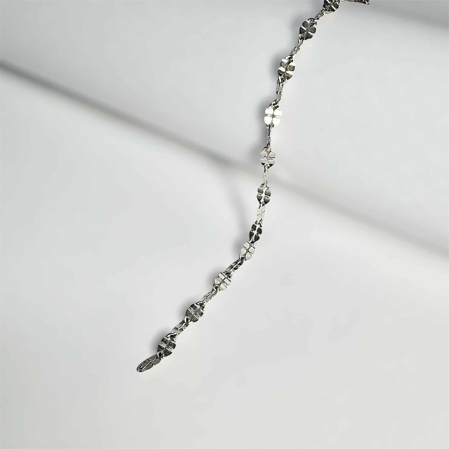 Dainty Clover Chain Bracelet