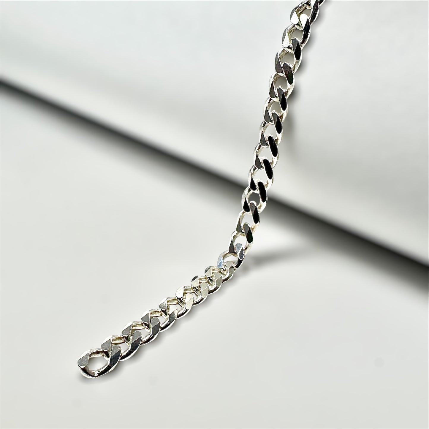 Small Cuban Chain Bracelet