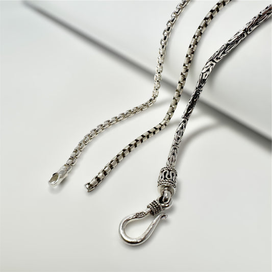 Minimal Textured Round Box Chain Bracelet