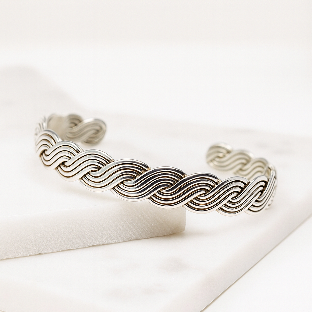 Sea Waves Bracelet