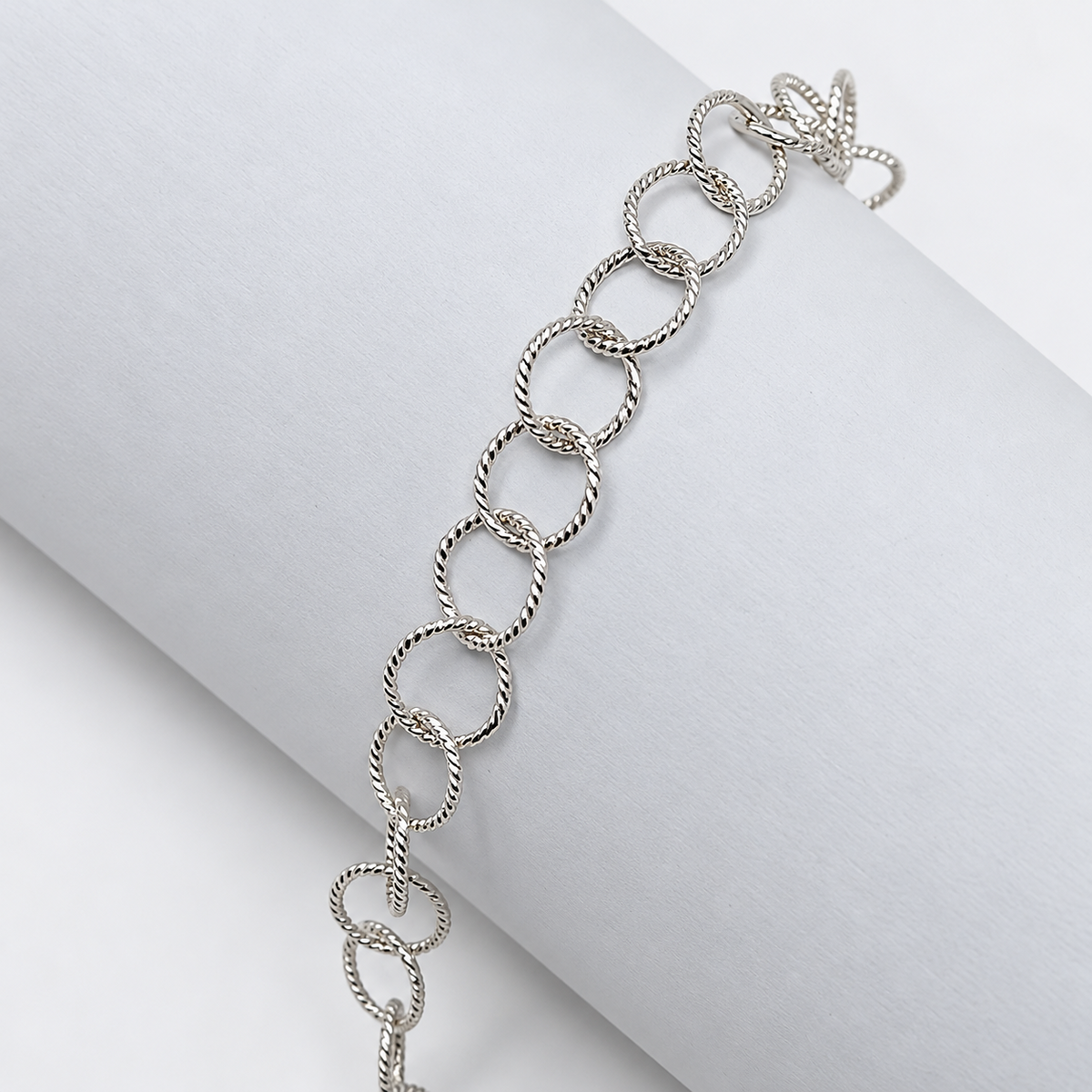 VILOS textured oval link bracelet product photography