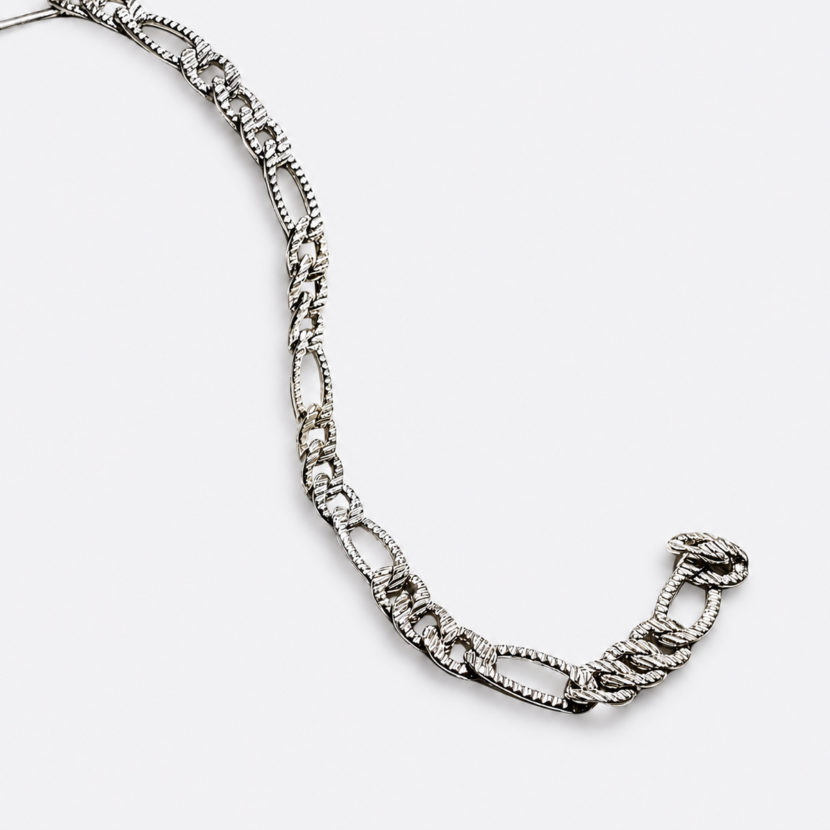 Textured Figaro Chain Bracelet