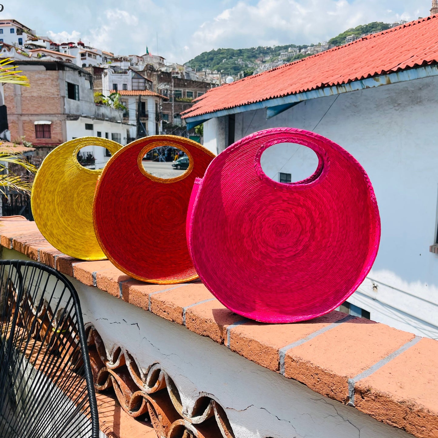 Cozumel Circle Bag Fuchsia