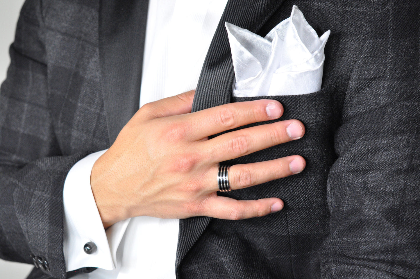 Essential Shantung Silk Hanky