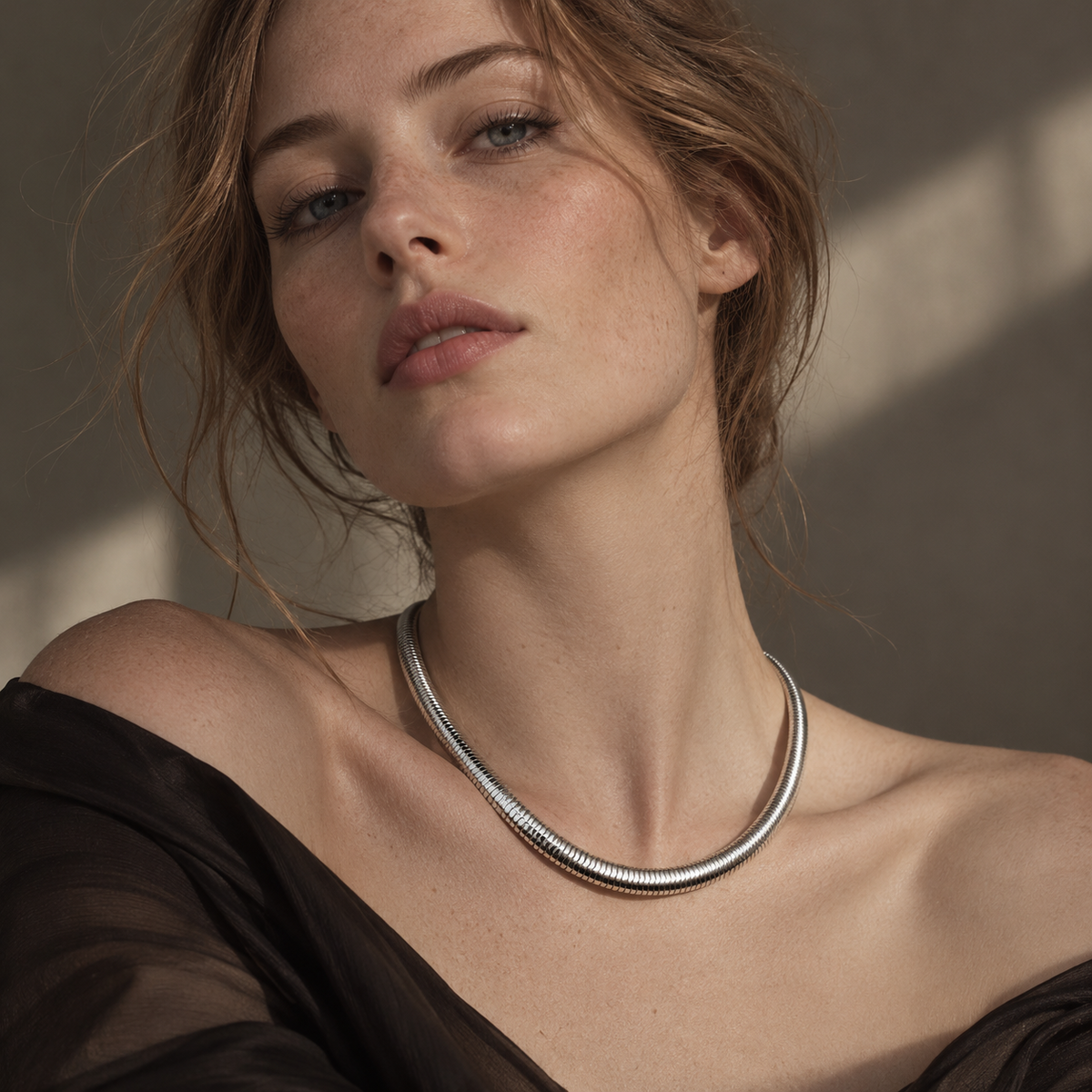 VILOS sculptural omega collar necklace worn by model