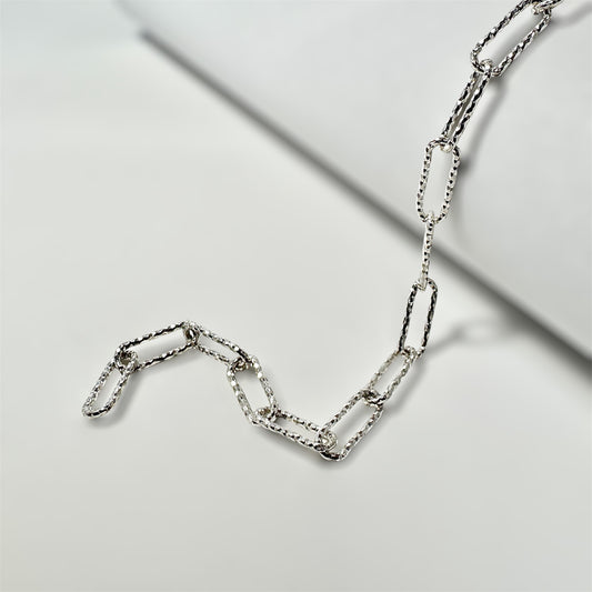 Textured Paperclip Chain Bracelet