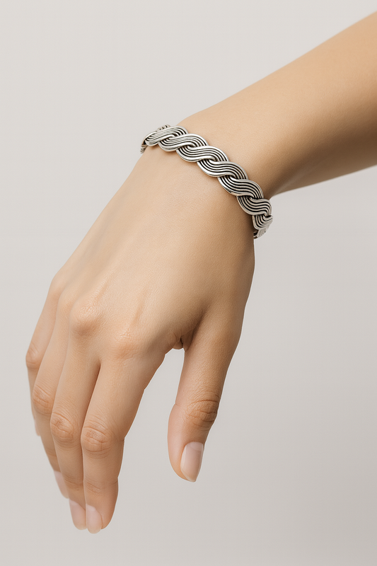 Sea Waves Bracelet