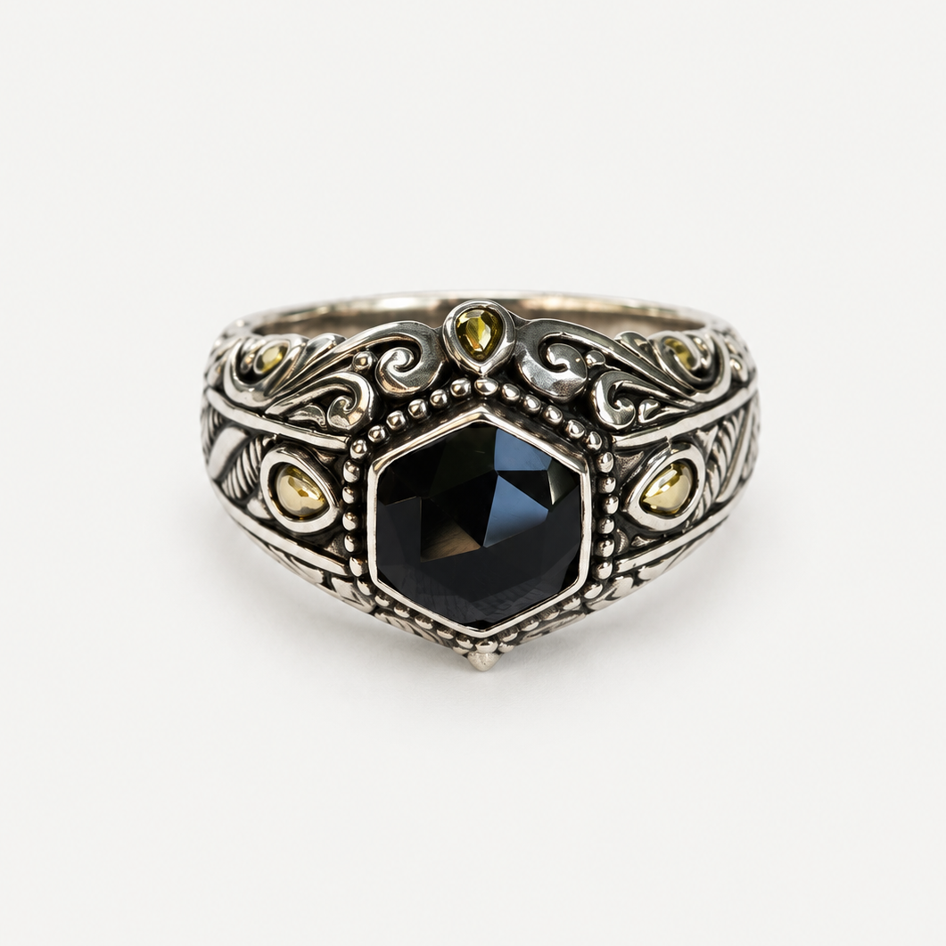 Black Onyx Filigree Ring front gemstone view