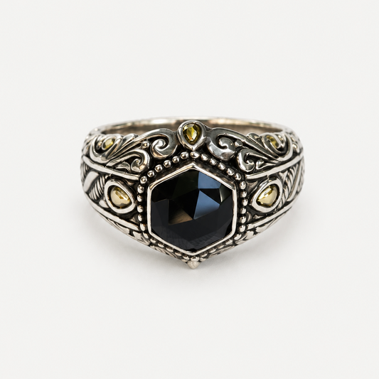 Black Onyx Filigree Ring front gemstone view