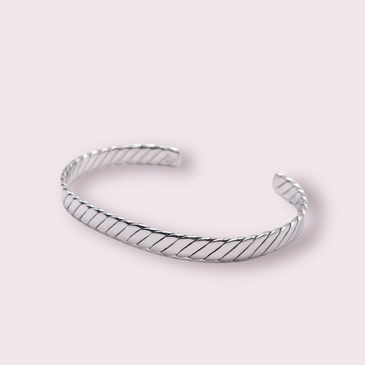 Cable Bracelet